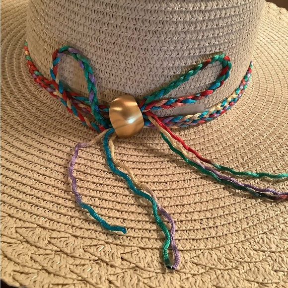 Straw Sun Beach Hat - Picture 3 of 7